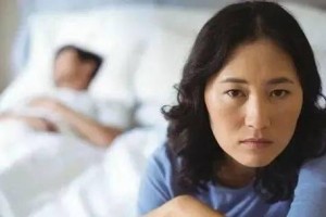 怀疑老公出轨，如何沟通让他不离婚？（如何以温和的态度表达你的疑虑，让他感到理解与支持）
