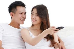 男友对我冷淡不聊天怎么办？（细节决定关系走向，如何处理男友冷淡情绪？）