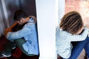 夫妻吵架怎样快速和好（解决夫妻矛盾的有效方法和技巧）