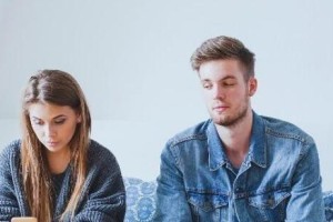 男人的爱惨了你，如何看出来？（看看他的短信就知道！）