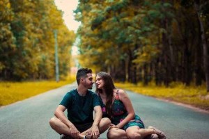 男人的险恶心计（揭秘男人如何利用女人的弱点逼迫她出轨，女人如何保护自己）