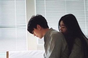 如何挽回令女生心寒的感情（15个步骤助你化解冷战危机，重新点亮爱情之火！）