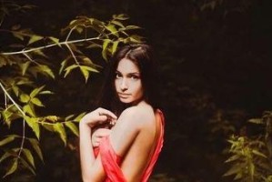 如何成功挽回女友的心（掌握这些技巧，让你的女友重新爱上你）