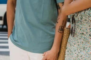 如何留住已婚女人的未婚情人（走进他的内心，守护爱情）