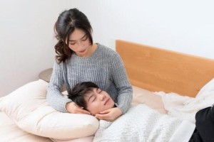 老公出轨，如何挽回婚姻？（重建信任，让婚姻更美好！）