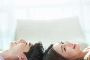 离异男人再婚指南（注意事项、感情调适、家庭共处）