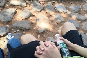 第一次约会如何提升感情？（15个小技巧助你走进TA的心）