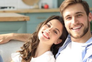 如何成功挽回男友的心？（从心理、行动两方面出发，教你恢复他的爱——男友挽回攻略。）