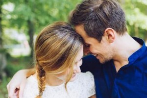 挽救婚姻的10大秘籍（从心理、沟通、包容等方面出发，有效拯救婚姻）