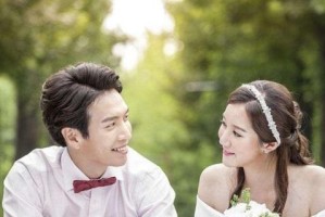 婚姻生活如何度过瓶颈期（解决婚姻中的问题，让爱情长久持续）