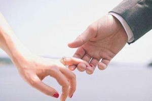 挽回以巨蟹座死心的技巧（如何在关系出现问题后重新赢回巨蟹座的心）