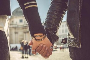 如何在寄语中挽回老婚姻（用正确的方式表达自己的内心感受）