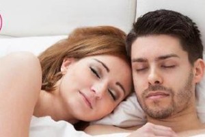 男人出轨后女人该怎么做？（装傻还是谈清楚？如何应对出轨）