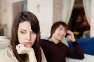 如何挽回出轨的老婆？（15个方法教你如何让老婆重新爱上你！）