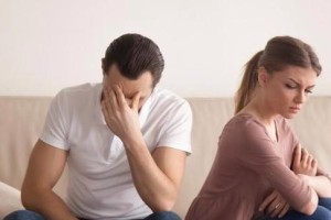如何挽回婚姻？（夫妻吵架后的应对策略）