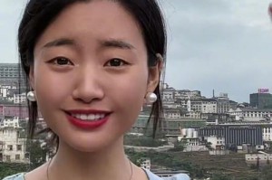 如何解决和女孩子约会不好意思牵手的问题（克服紧张情绪，让牵手自然而然）