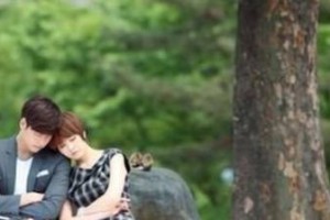 如何挽回初恋女友（重拾初恋的方法与技巧，让感情再次升温）